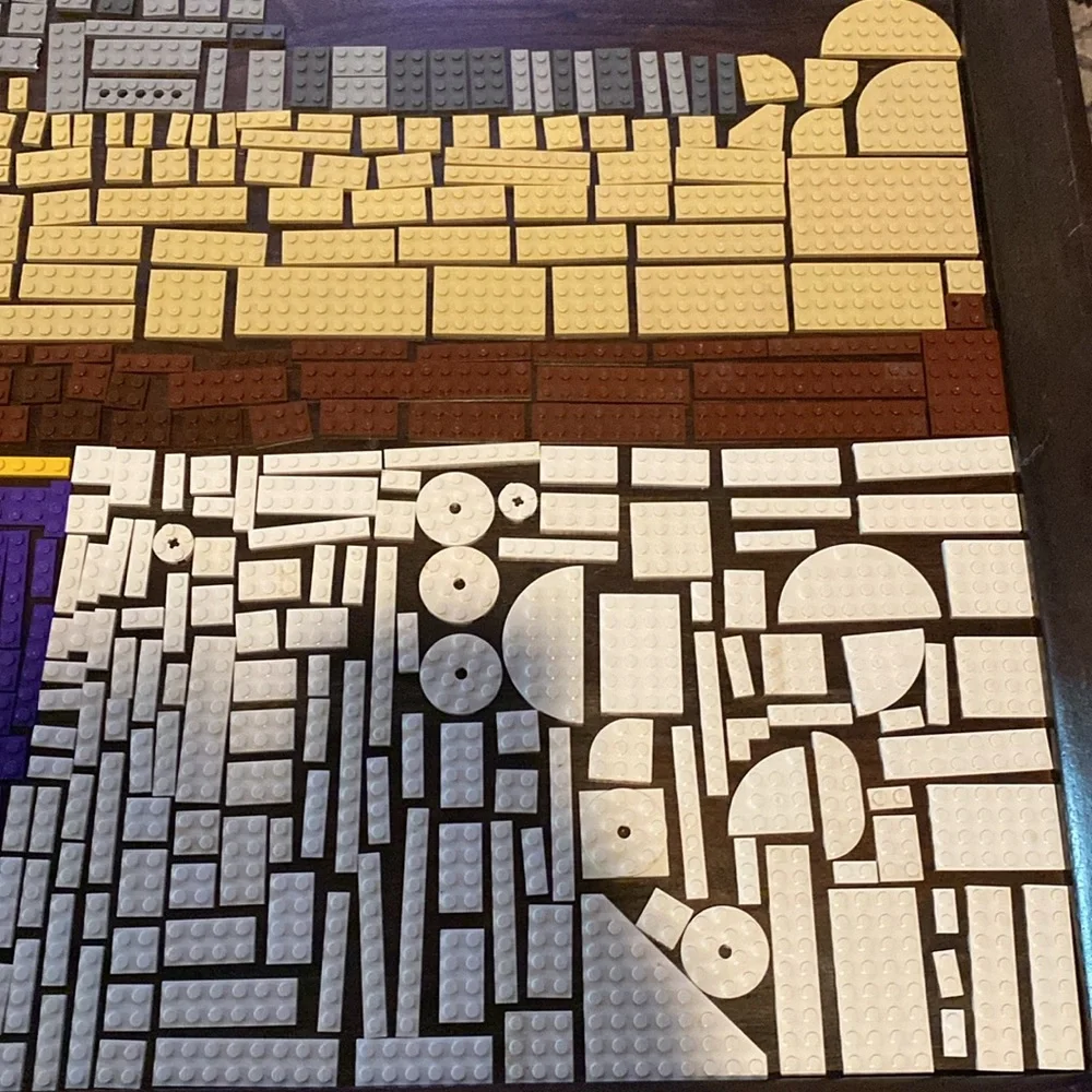 752 LEGO Pieces / Over 2 Pounds Multiple colors and sizes / Flat Legos